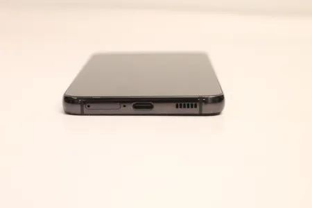 Samsung Galaxy S22 5G 8GB/128GB S901B/DS Phantom Black DEFEKT
